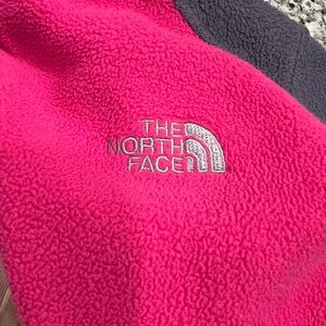 North face women’s jacket. Pink/purply gray